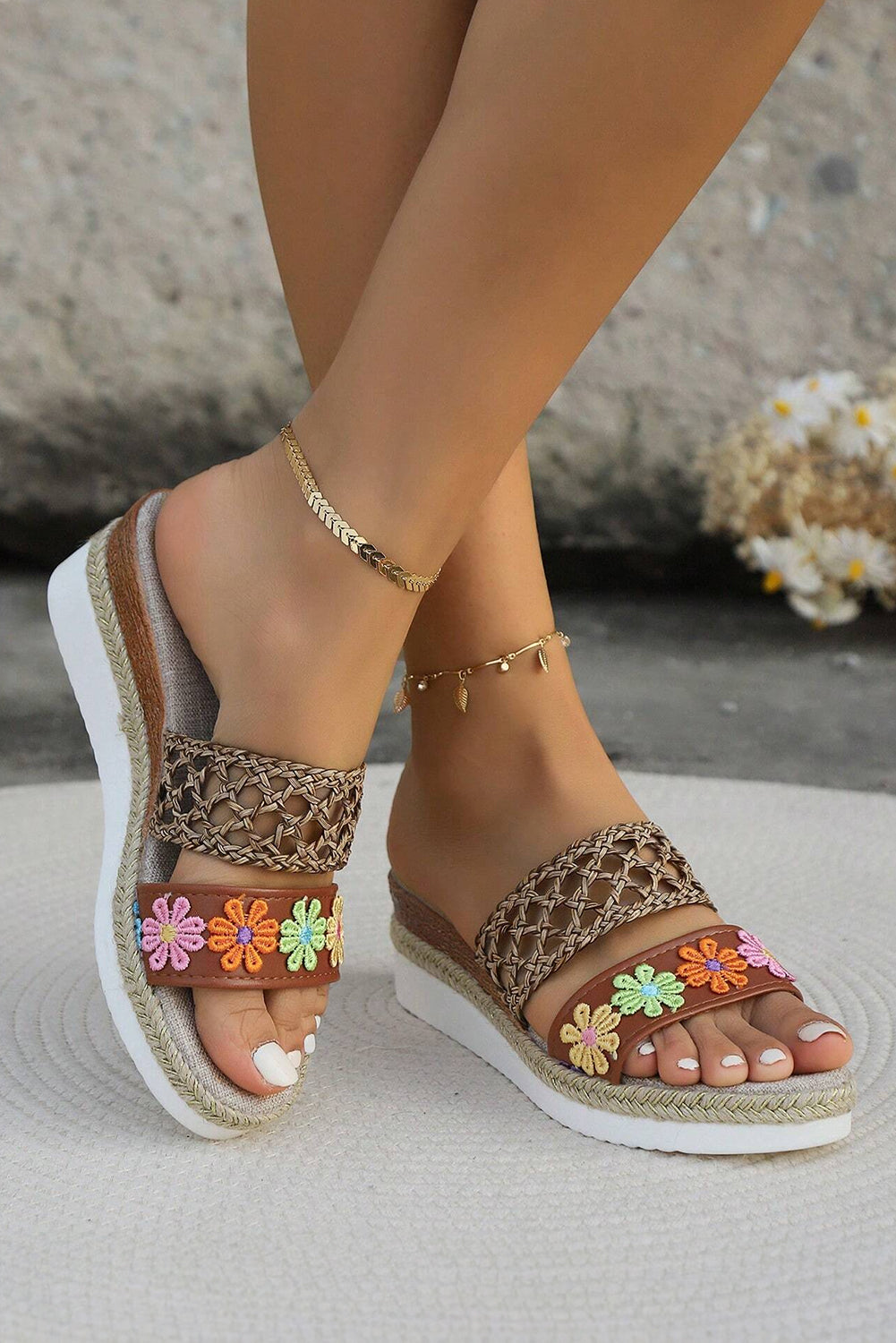 Floral Print Braided Wedge Slippers