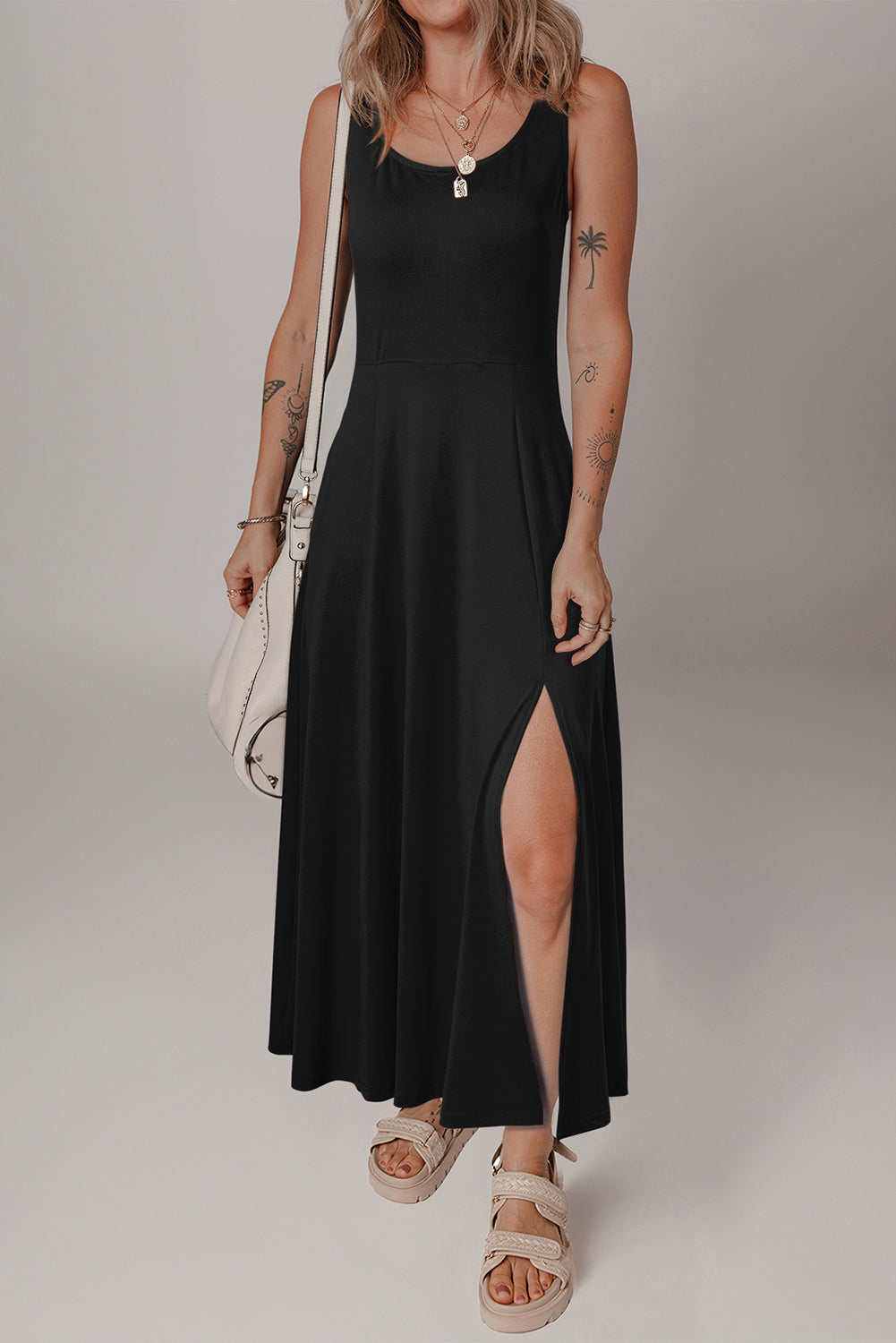 Sleeveless Scoop Neck Midi Dress