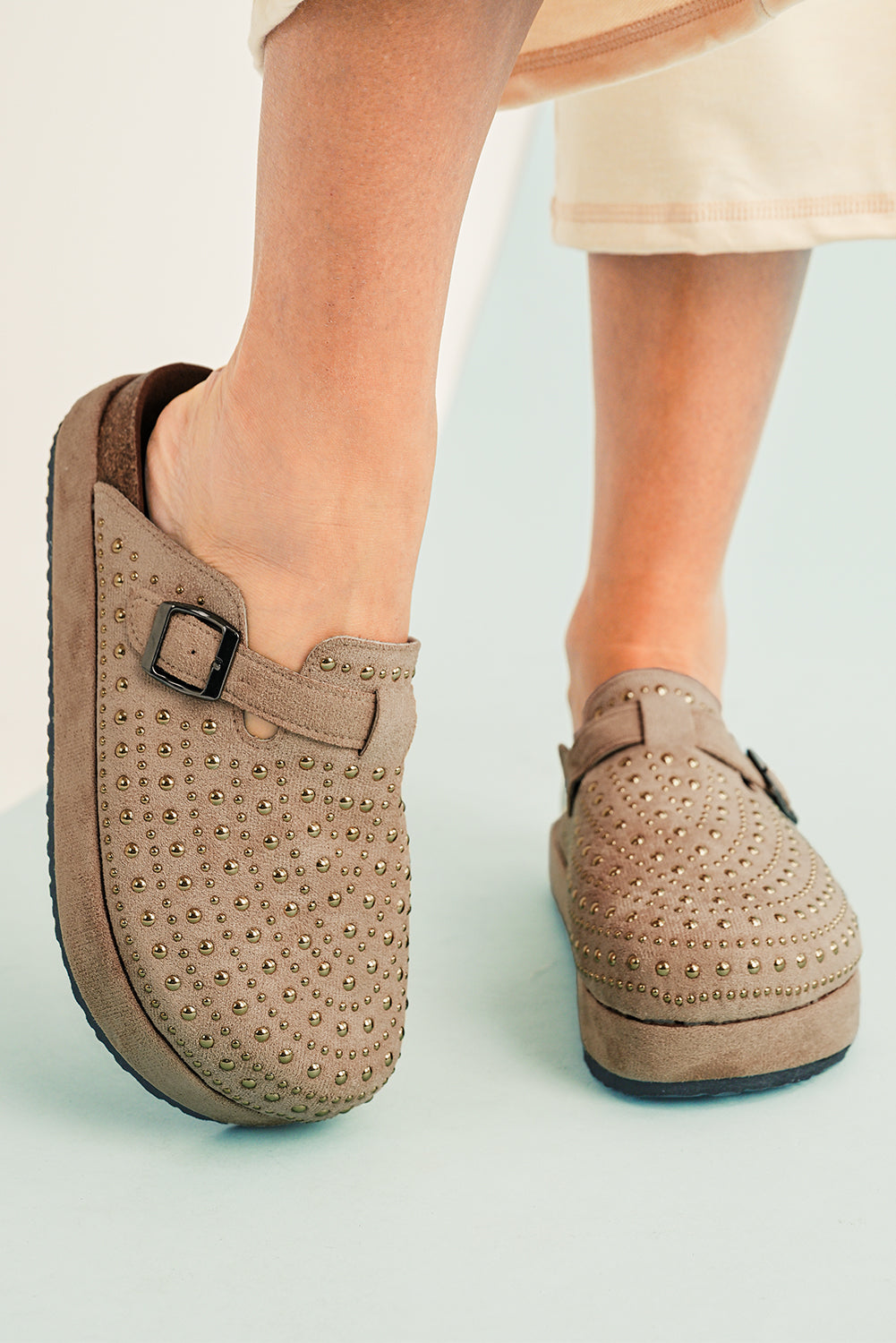 Closed Toe Platform Slippers